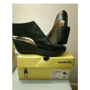 Fly London Women's shoes size 38